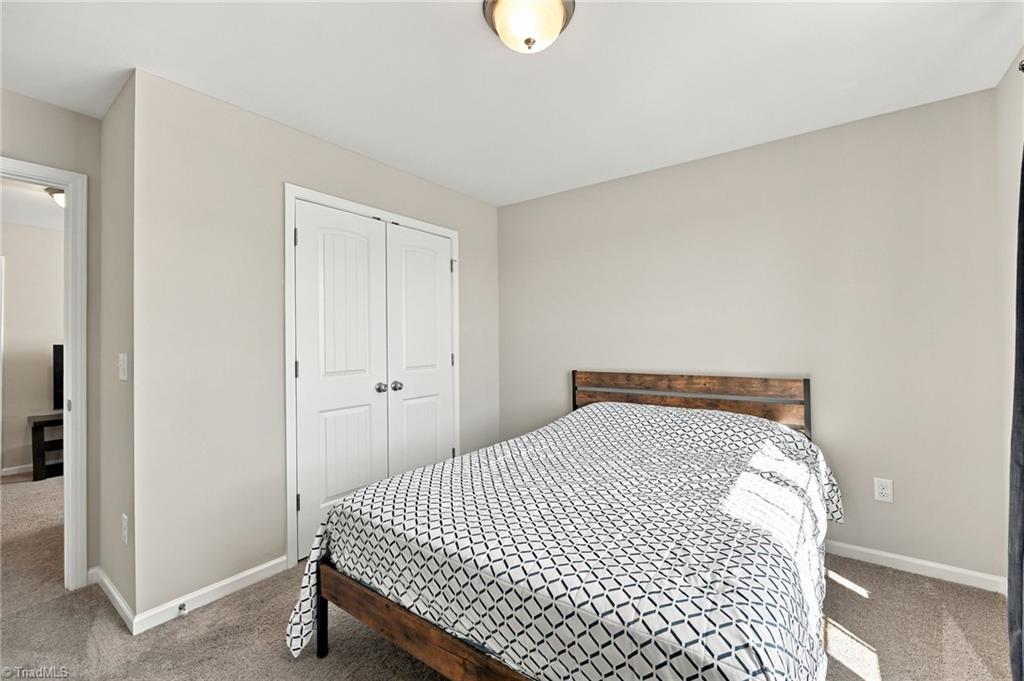 2170 Campbell Loop Property Photo 17