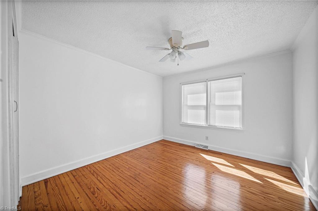 708 N Bostian Street Property Photo 16