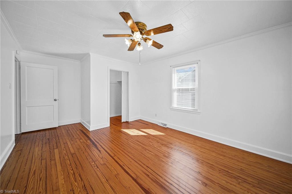 708 N Bostian Street Property Photo 20
