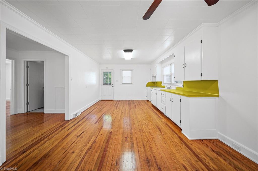 708 N Bostian Street Property Photo 21