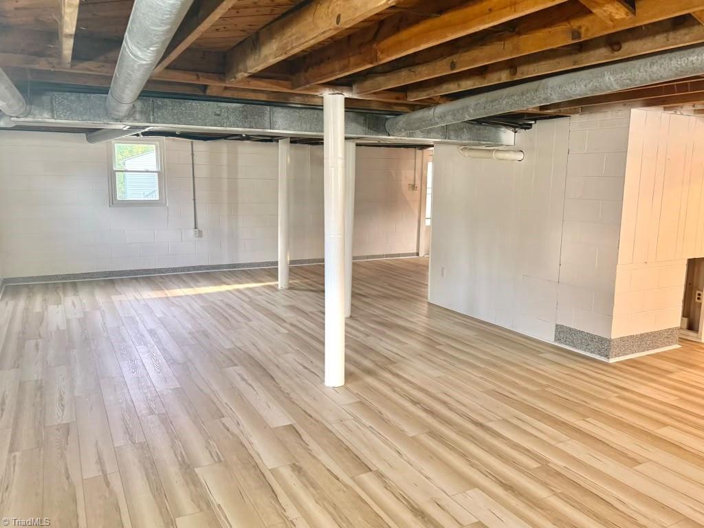 708 N Bostian Street Property Photo 31