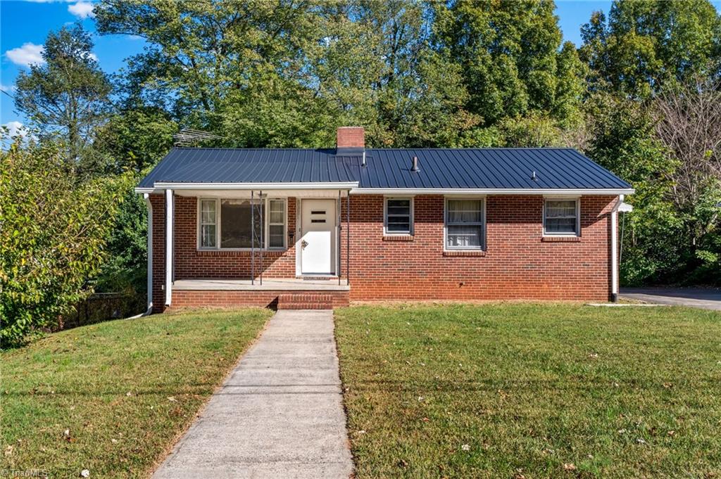 1409 Irving Street Property Photo 1