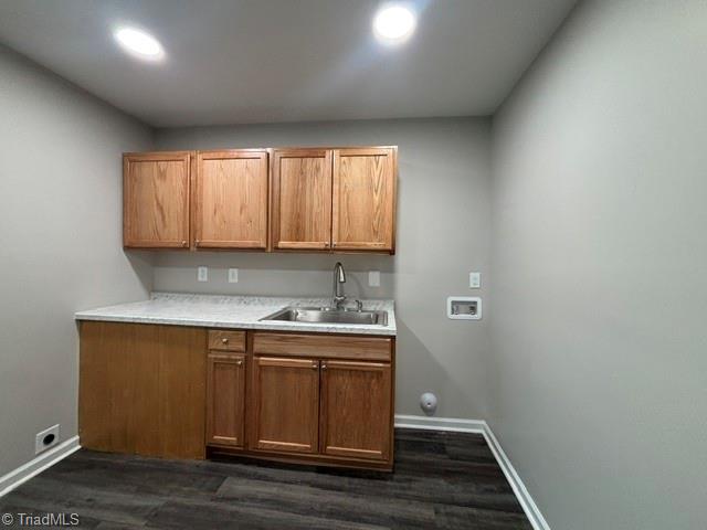 2605 Textile Drive Property Photo 4