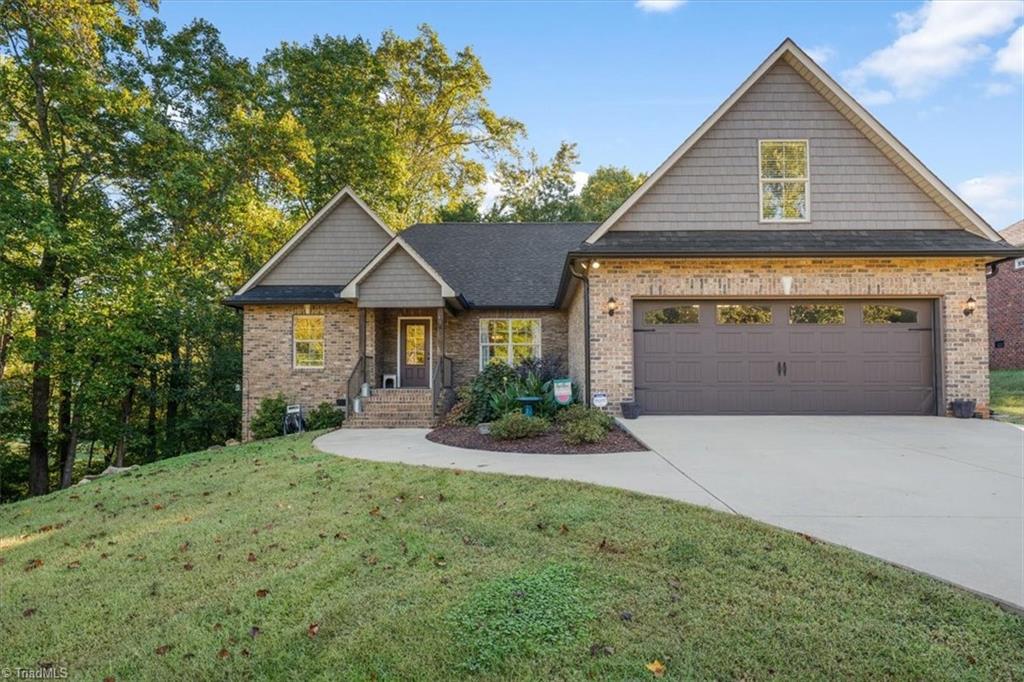 3042 Autumn Acres Lane Property Photo 1