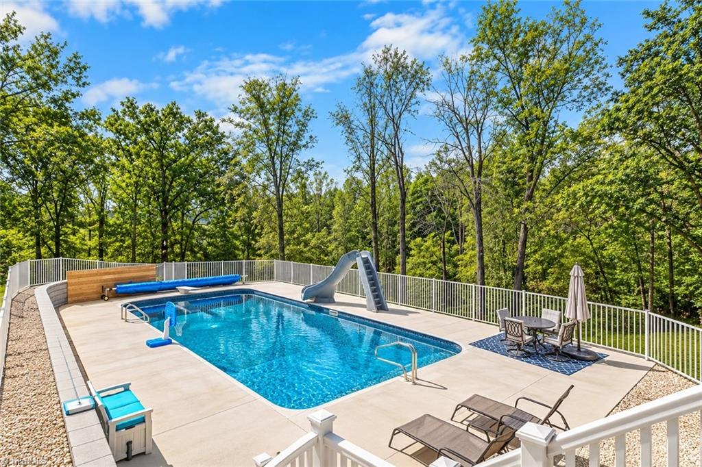 288 Toms Creek Bluff Lane Property Photo 30