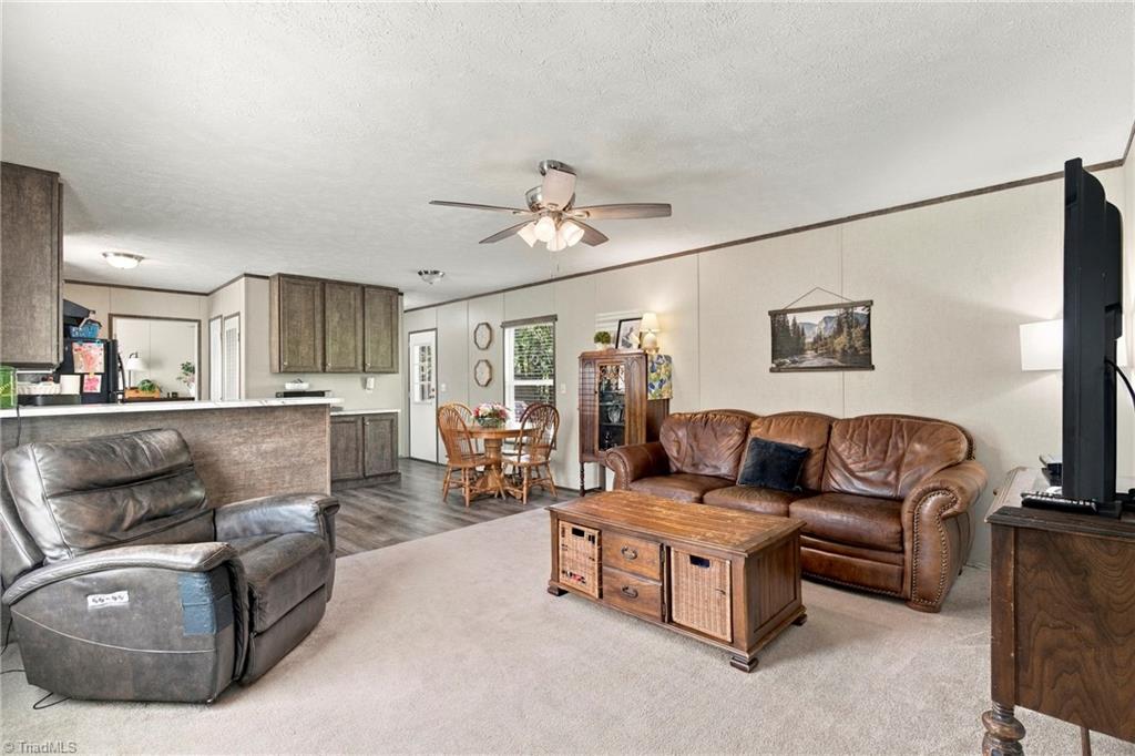 10444 Park Springs Road Property Photo 2
