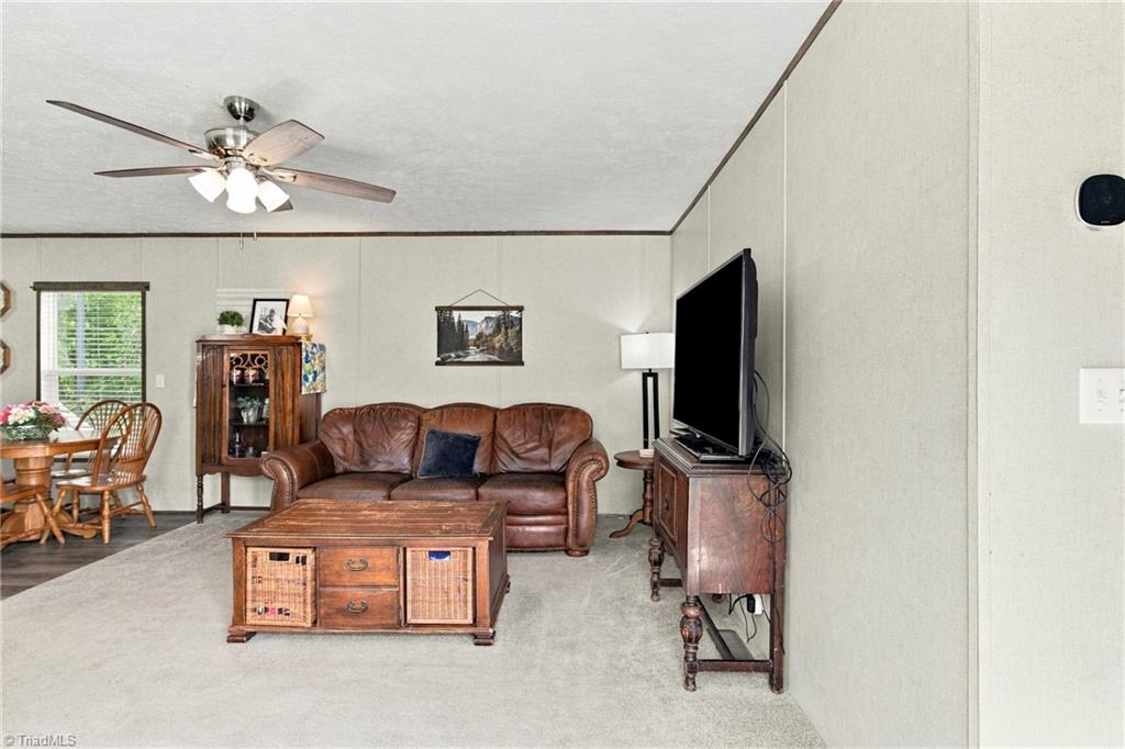 10444 Park Springs Road Property Photo 5