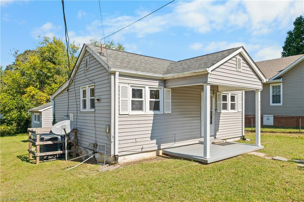 603 Efird Street Property Photo 2