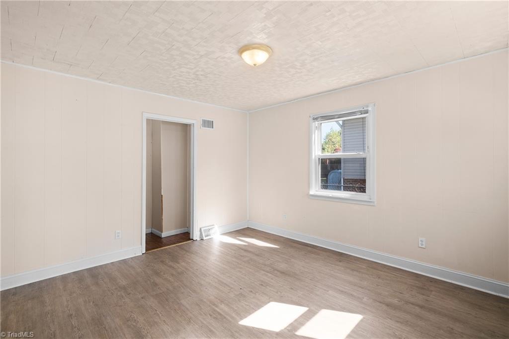 603 Efird Street Property Photo 5