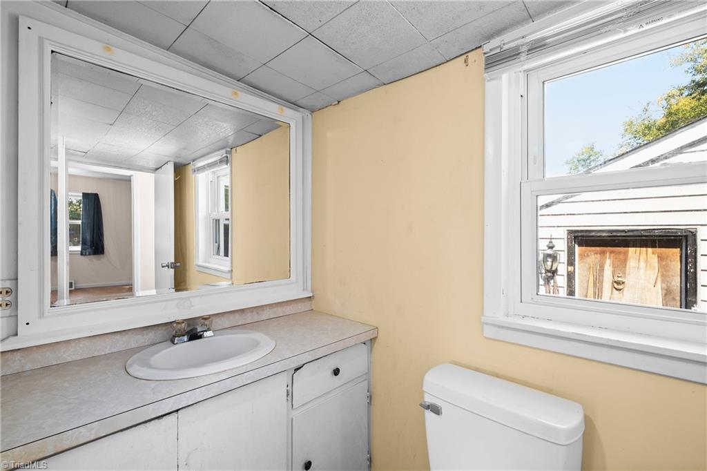 603 Efird Street Property Photo 11