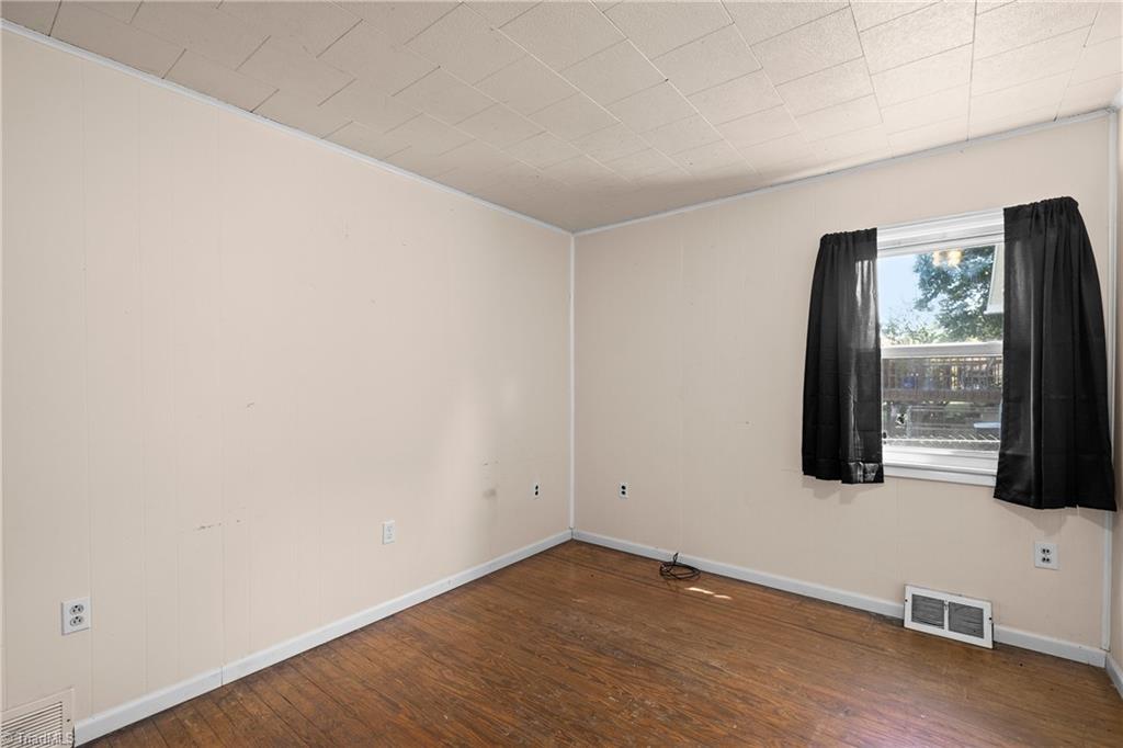 603 Efird Street Property Photo 12