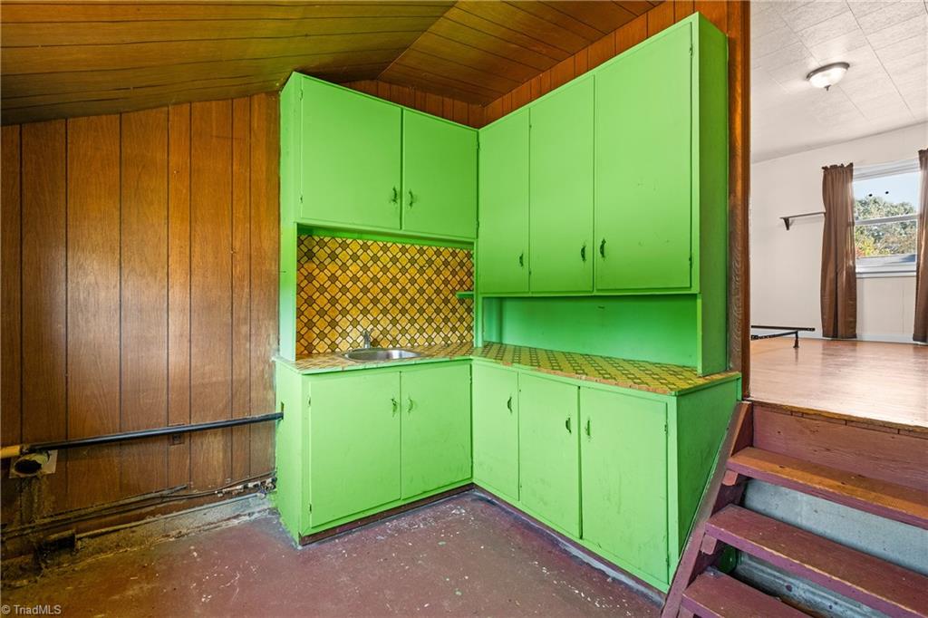 603 Efird Street Property Photo 17