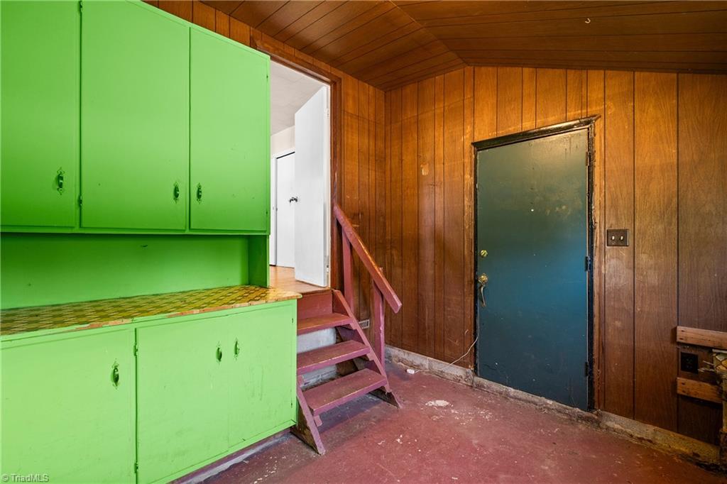 603 Efird Street Property Photo 18