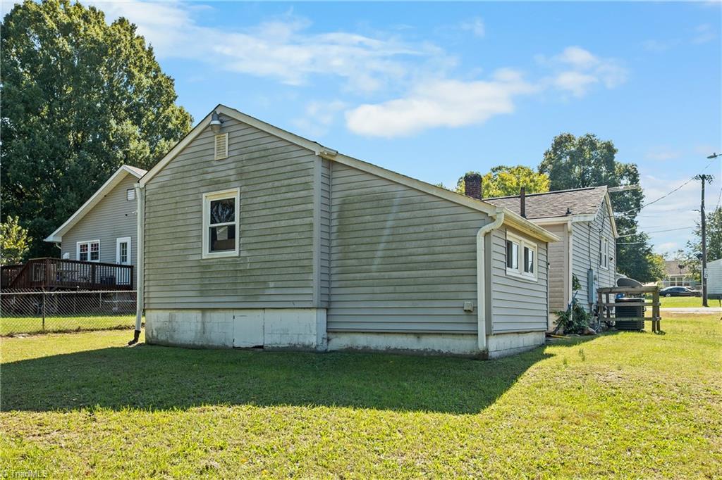 603 Efird Street Property Photo 19