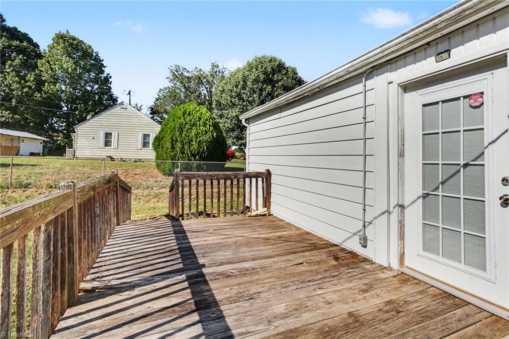 4926 Nc Highway 89 E Property Photo 15