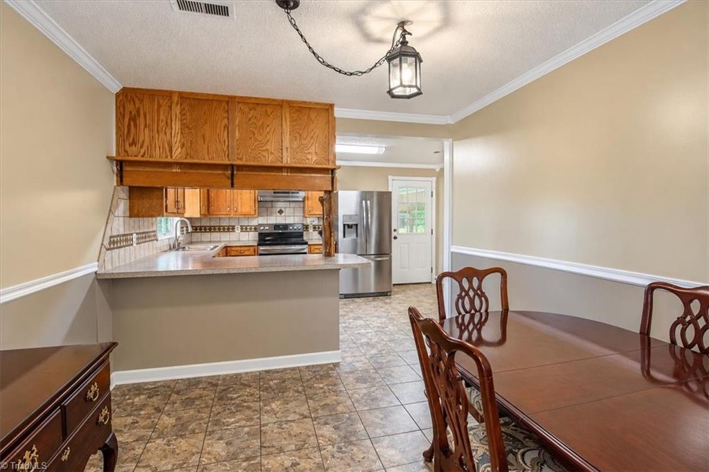 145 Porch Time Lane Property Photo 16