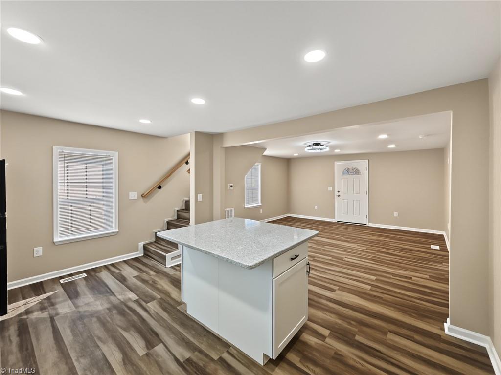 824 Sunset Street Property Photo 11