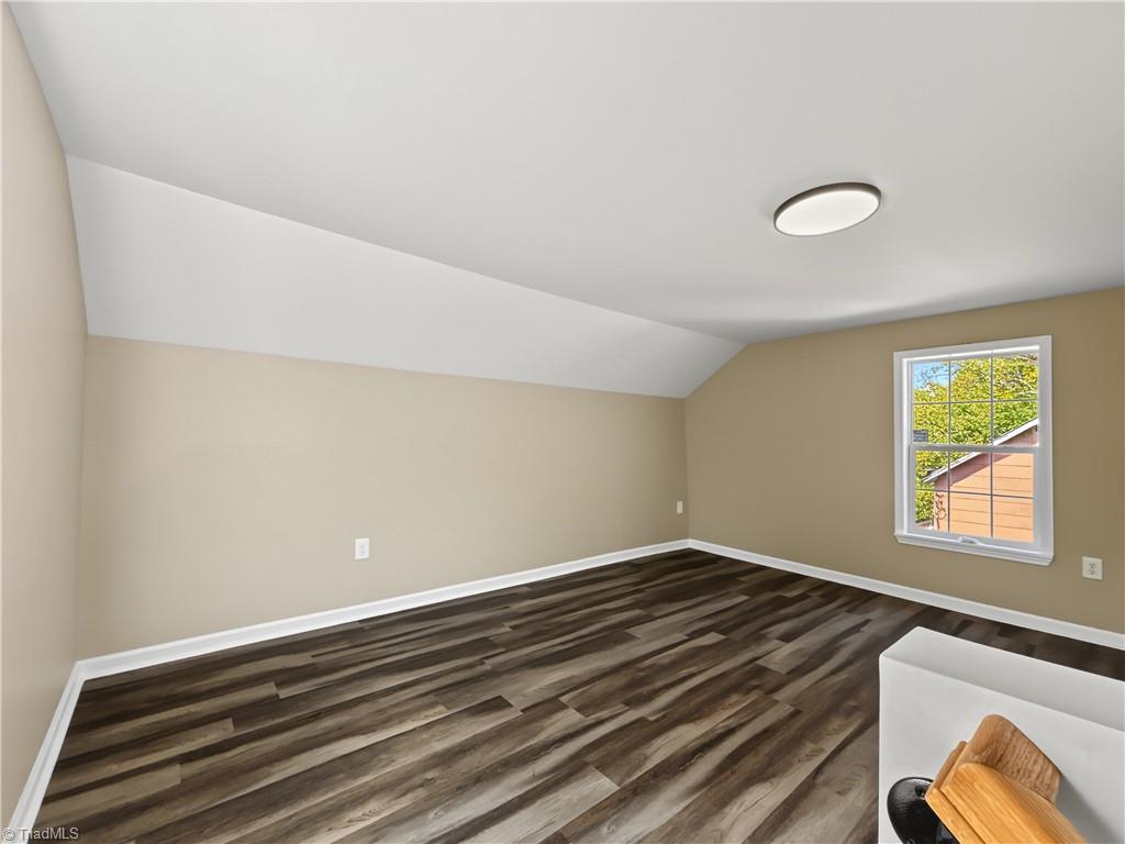 824 Sunset Street Property Photo 14