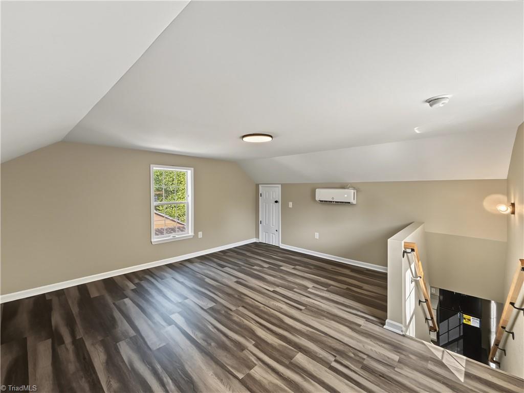 824 Sunset Street Property Photo 15