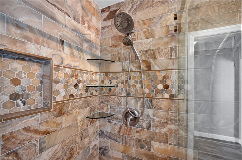 601 Martha Place Property Photo 16