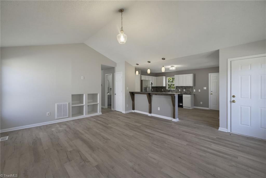 641 Glenbrook Drive Property Photo 11