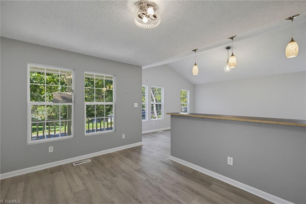 641 Glenbrook Drive Property Photo 13