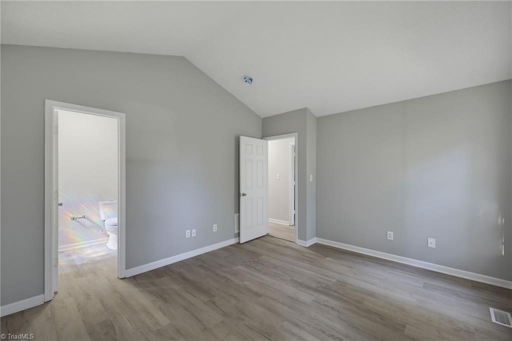 641 Glenbrook Drive Property Photo 15