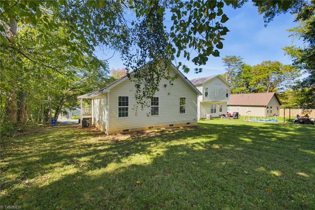 641 Glenbrook Drive Property Photo 27
