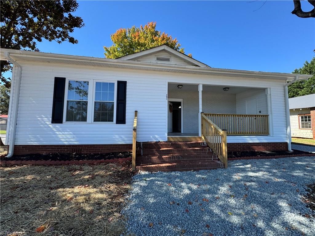 293 Winston Road Property Photo 1