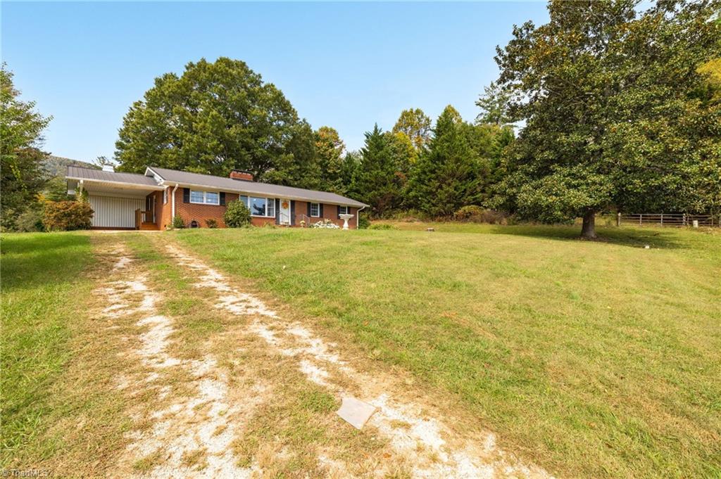 1465 Ramey Creek Road Property Photo 3