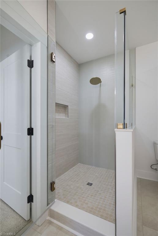 310 Lily Drive Property Photo 18