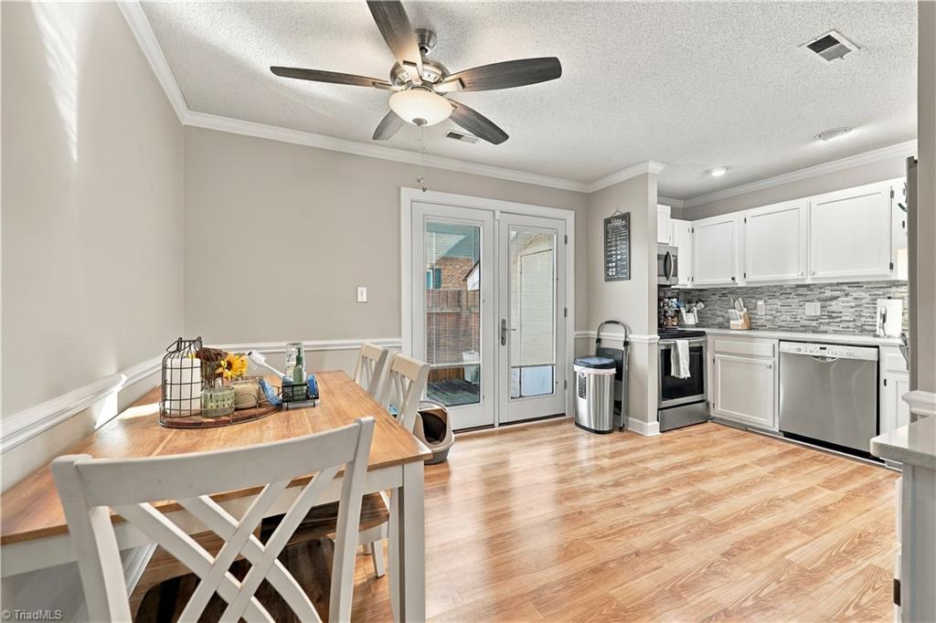 2019 Saddlegate Court Property Photo 3