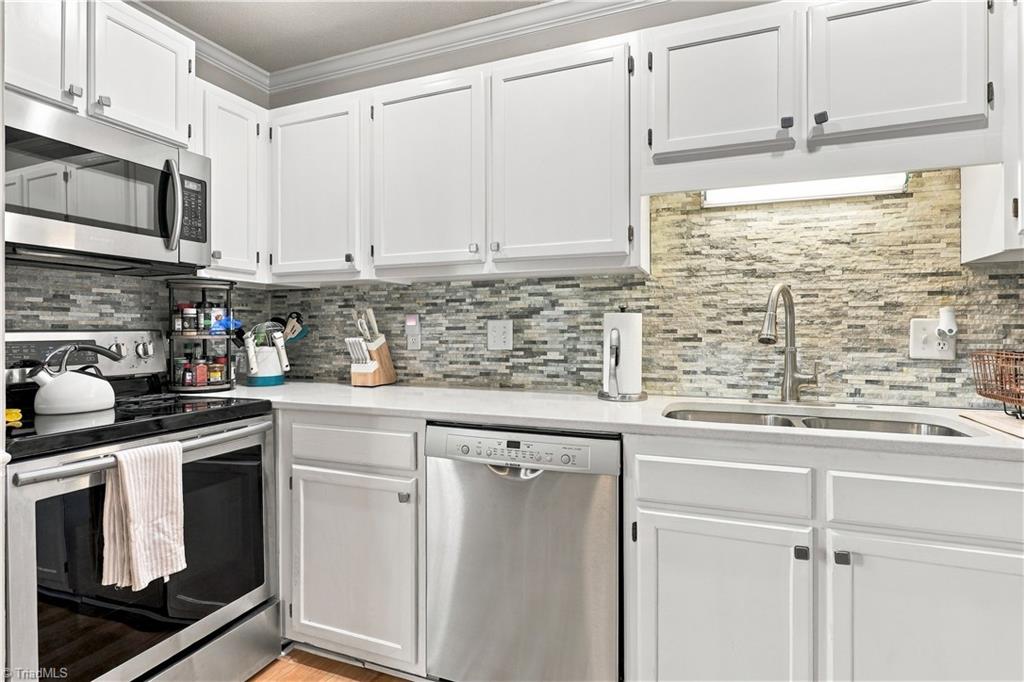 2019 Saddlegate Court Property Photo 4