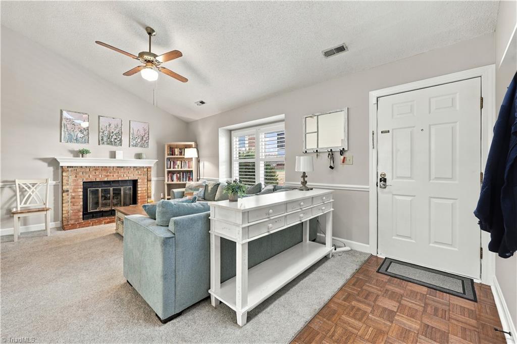 2019 Saddlegate Court Property Photo 8