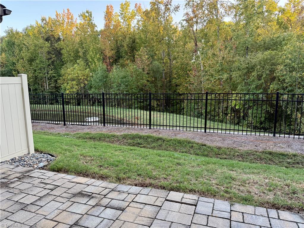9441 Glenburn Lane Property Photo 4