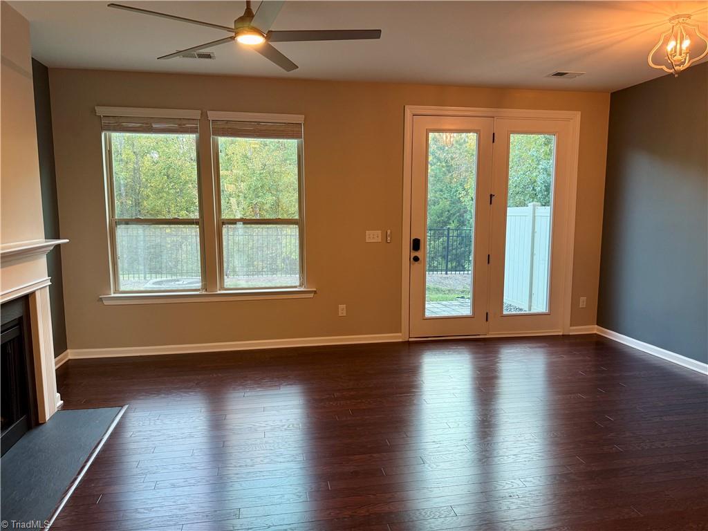 9441 Glenburn Lane Property Photo 16