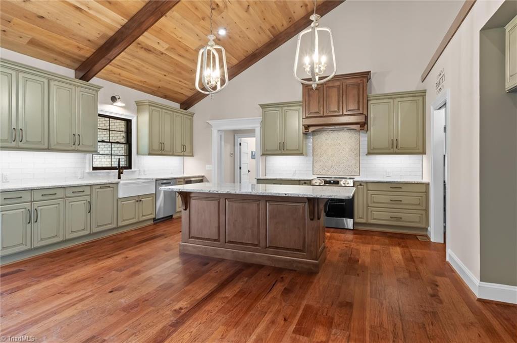 113 Stonecroft Road Property Photo 8