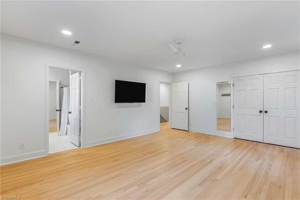 306 Meadowbrook Terrace Property Photo 35