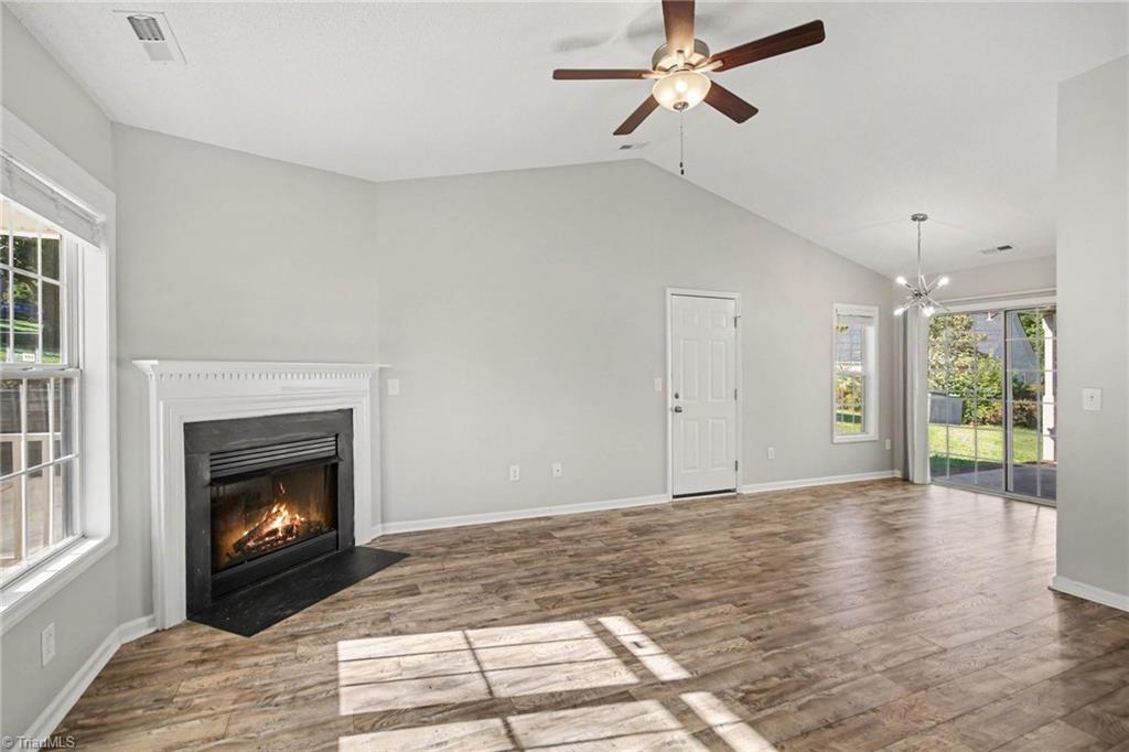 1940 Cedar Ridge Lane Property Photo 4