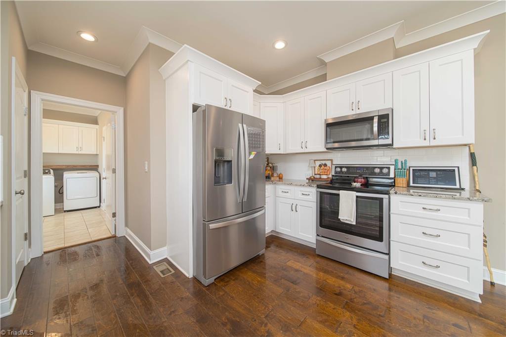 127 Elberon Court Property Photo 12