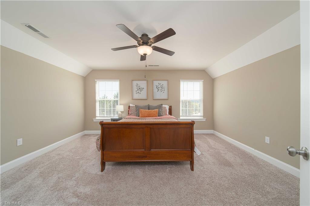 127 Elberon Court Property Photo 21