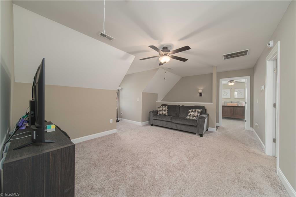 127 Elberon Court Property Photo 26