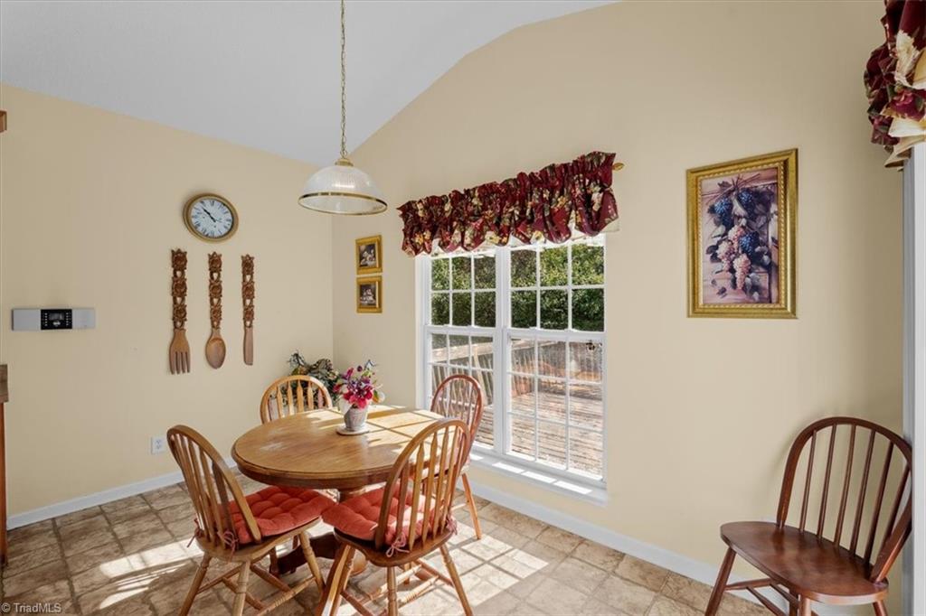 4264 Harbor Ridge Drive Property Photo 15