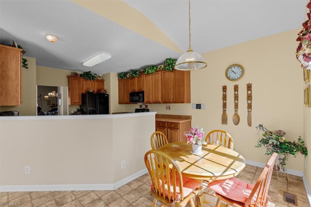 4264 Harbor Ridge Drive Property Photo 17