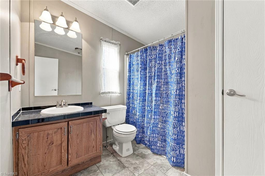 3020 Ellisboro Road Property Photo 17