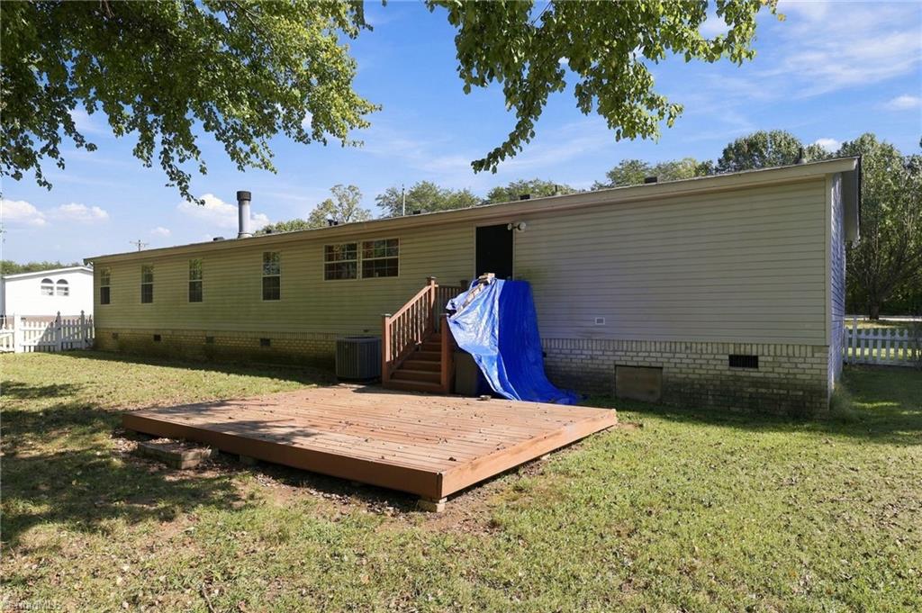 3020 Ellisboro Road Property Photo 22