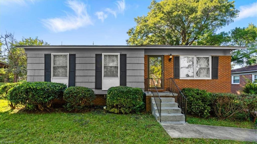 1505 Woodbriar Avenue Property Photo 1
