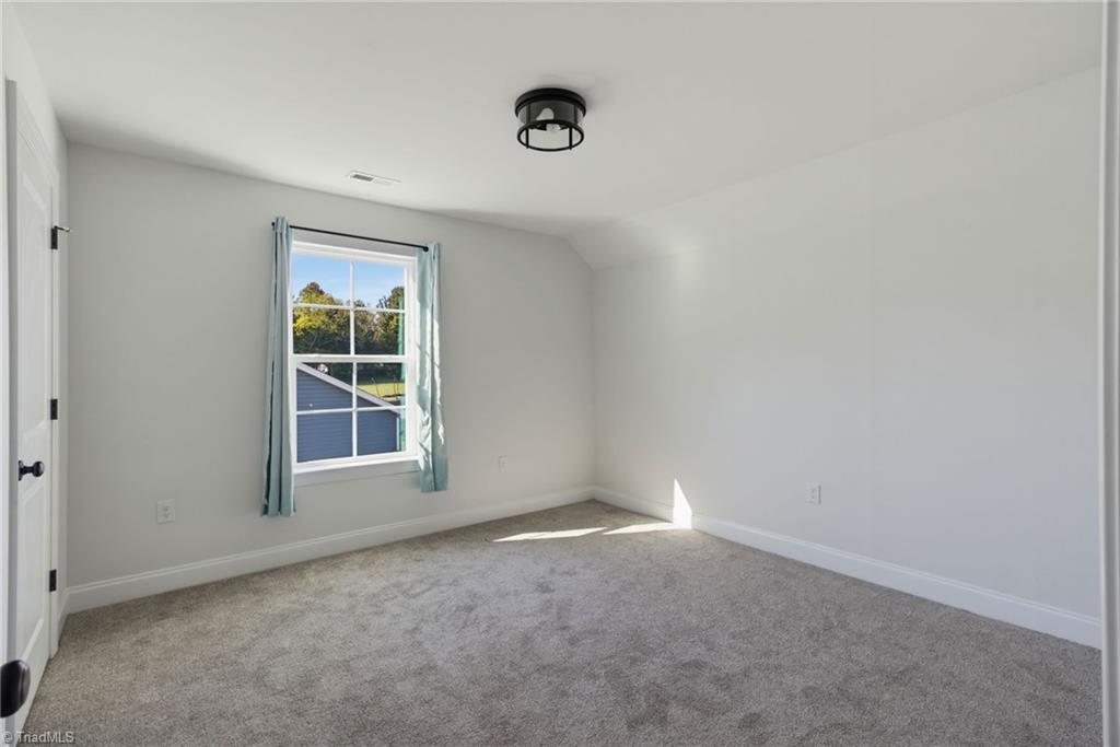 703 Deadmon Road Property Photo 21