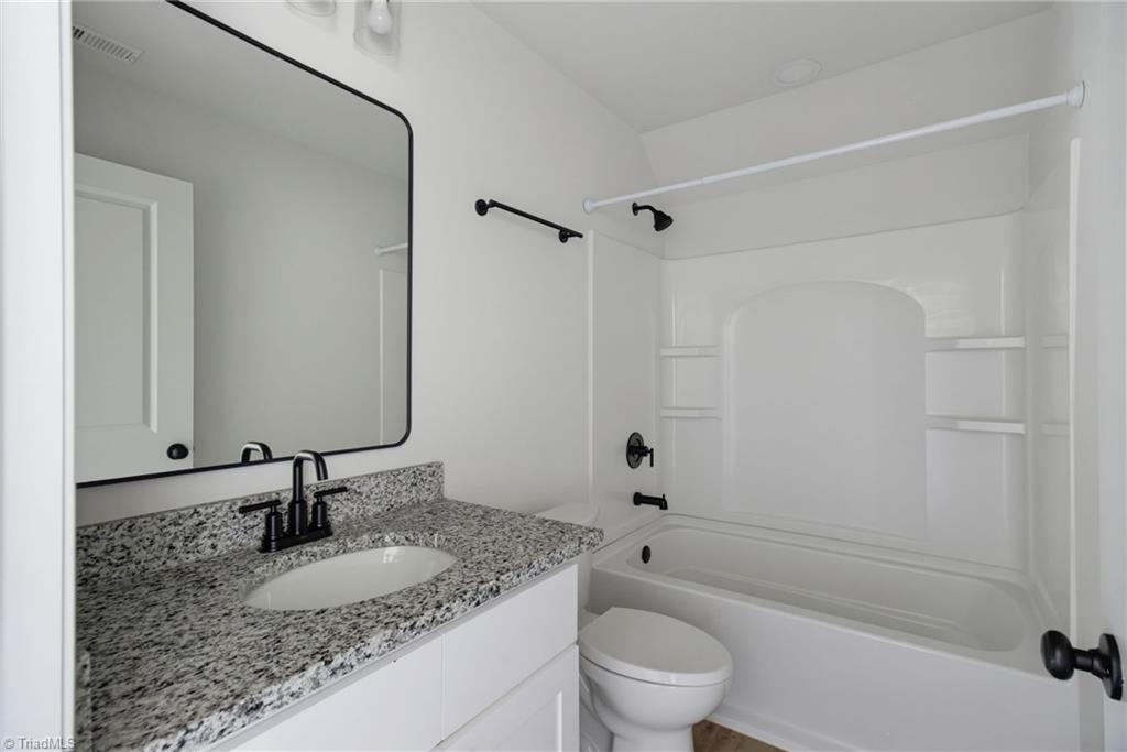 703 Deadmon Road Property Photo 23