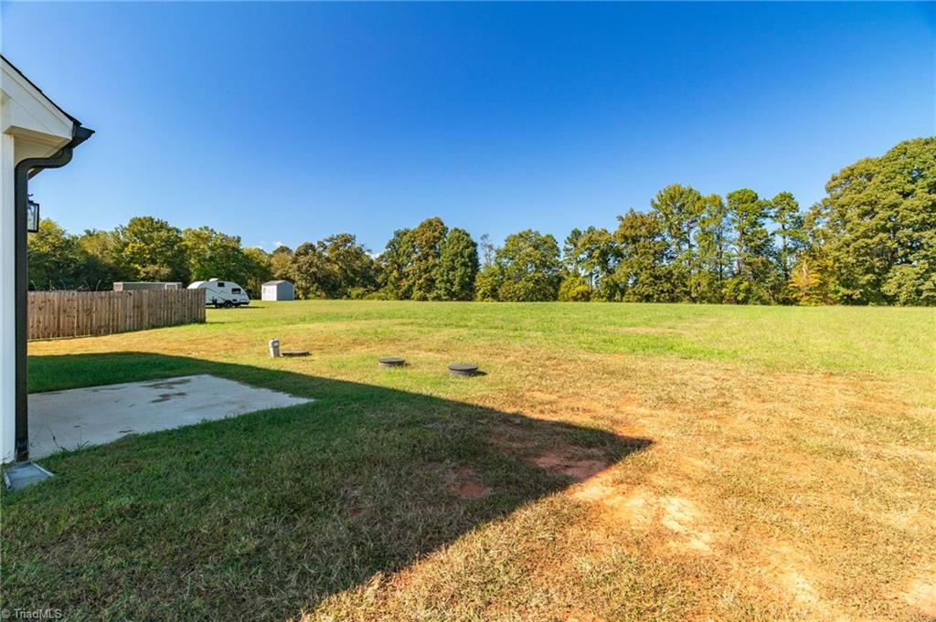 703 Deadmon Road Property Photo 26